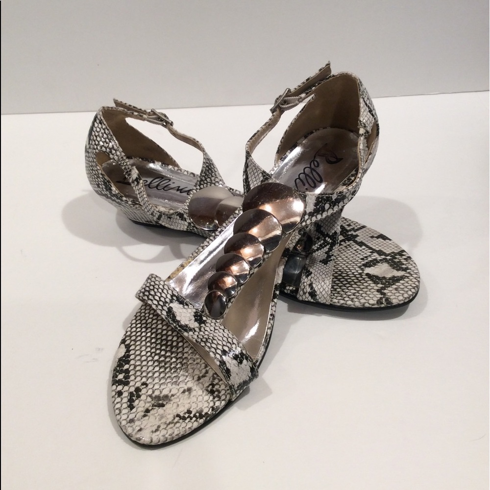 Bellini Felicity Strap Sandal B&W Size 7 1/2 Cute